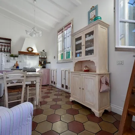 Vienna's House Apartment