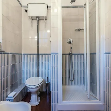 Vienna's House Апартаменты *