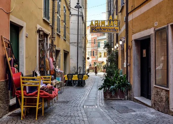 Vienna's House * Lerici